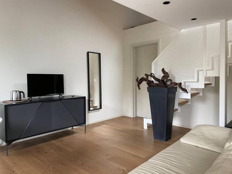 Frames Relax Apartment Ла Мора Екстериор снимка